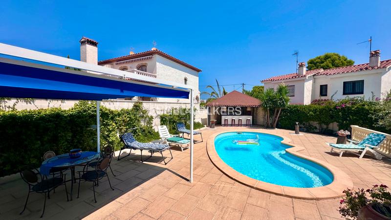 Foto 07dadcc2-9d5a-43f5-94e2-69100ac77a81. Chalet in carrer del déu set 18 in El Casalot Mont-roig del Camp