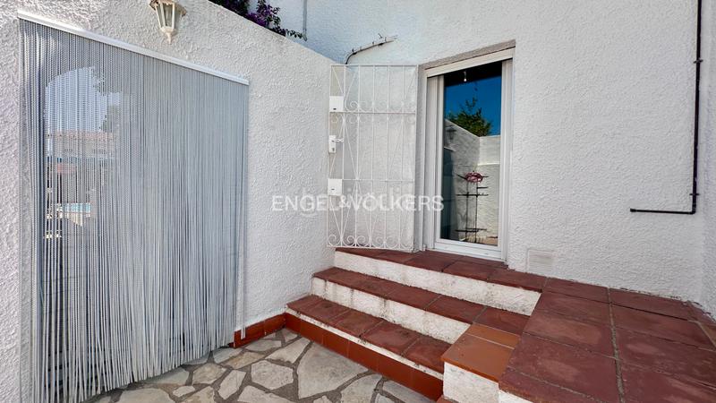 Foto 65195705-c223-4813-9a2c-41e8df26a0b7. Chalet in carrer del déu set 18 in El Casalot Mont-roig del Camp