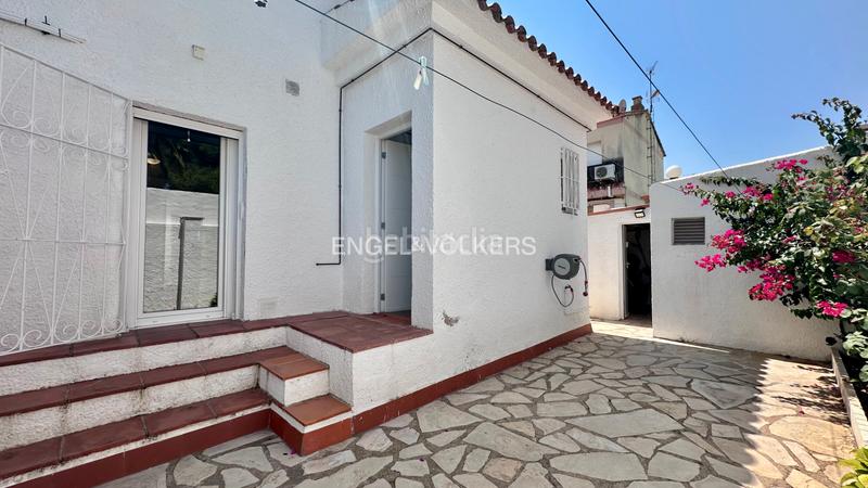 Foto e6eb821a-972c-46a7-901b-2cc48183b454. Chalet in carrer del déu set 18 in El Casalot Mont-roig del Camp