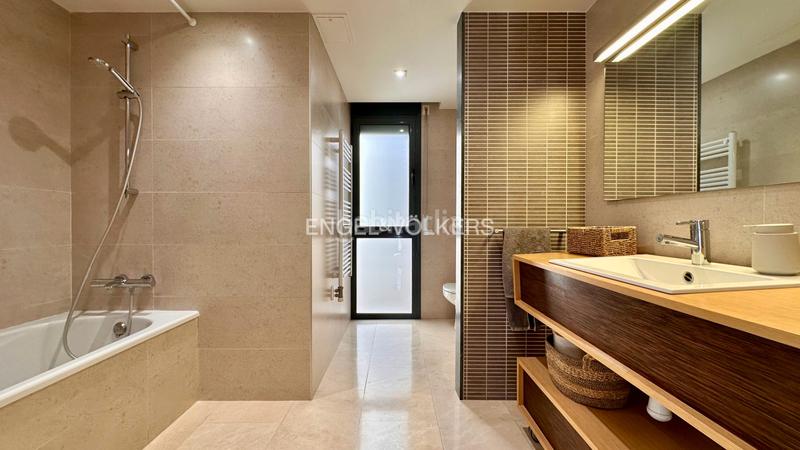 Foto 68384ea1-165b-4ced-9dd9-c340f39e8978. Semi detached house in avinguda vidal i barraquer 15 in Cambrils