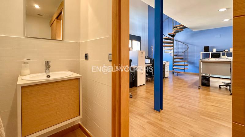 Foto a7448950-f7bb-42aa-bfcd-10c460b19c93. Semi detached house in avinguda vidal i barraquer 15 in Cambrils