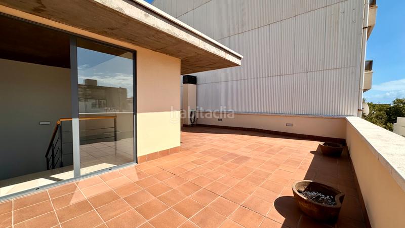 Foto f347efe0-ad8b-4987-8de3-0252a468a70d. Casa adosada en avinguda vidal i barraquer 15 edificio céntrico, exclusivo, sostenible y moderno con amplias posibilidades en el corazón en Cambrils