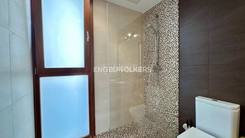 Foto 8d73b9e7-f59f-4fe2-9453-519166ba7078. Maison avec parking piscine dans El Dorado Platja Cambrils