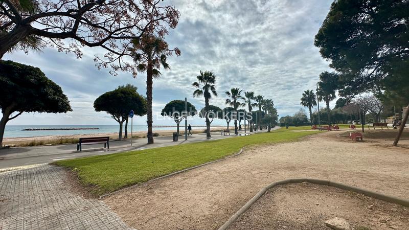 Foto ec7db8d6-6a45-4fab-b6fe-10c2665d41d5. Maison avec parking piscine dans El Dorado Platja Cambrils