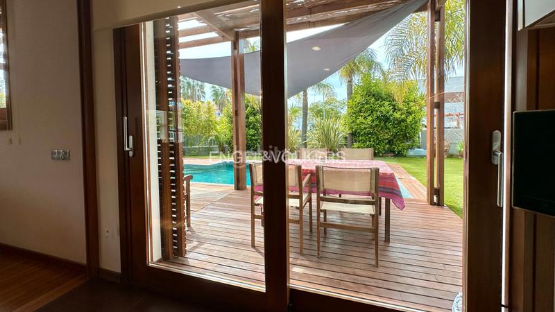 Foto ff660075-b5d5-4e14-9c7f-f4380204a968. Maison avec parking piscine dans El Dorado Platja Cambrils