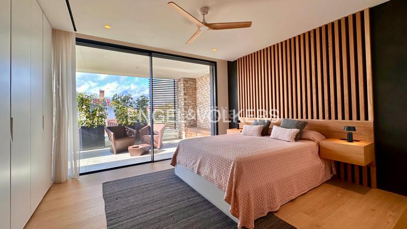 Foto cef06598-0abc-4c67-9fc0-349ffd0de290. Xalet a carrer santander 3 a mar Cambrils Cambrils