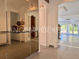 Foto 17b6edea-e05d-4d63-8e36-85d9609e7d2b. Casa en carrer isidre nonell 7 exclusiva villa en vilafortuny - 1500m² de jardín y todo el confort en una sola planta en Cambrils