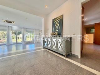 Foto 57438cd1-20f6-4679-84ff-04728b7fb6af. Casa en carrer isidre nonell 7 exclusiva villa en vilafortuny - 1500m² de jardín y todo el confort en una sola planta en Cambrils