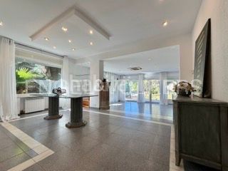 Foto 701abe6b-e759-4951-8d4f-3d6e40b2fa05. Casa en carrer isidre nonell 7 exclusiva villa en vilafortuny - 1500m² de jardín y todo el confort en una sola planta en Cambrils