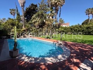 Foto 7f8f963f-81b3-4d4f-ae66-6778f03ec2ab. Casa en carrer isidre nonell 7 exclusiva villa en vilafortuny - 1500m² de jardín y todo el confort en una sola planta en Cambrils