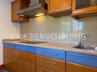 Foto bcce1367-cc14-4d11-8759-d30223b44d76. Casa en carrer isidre nonell 7 exclusiva villa en vilafortuny - 1500m² de jardín y todo el confort en una sola planta en Cambrils