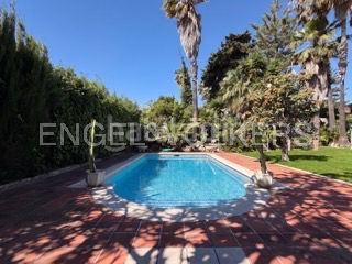 Foto d2961c43-7237-4b51-95d6-070046ae783a. Casa en carrer isidre nonell 7 exclusiva villa en vilafortuny - 1500m² de jardín y todo el confort en una sola planta en Cambrils