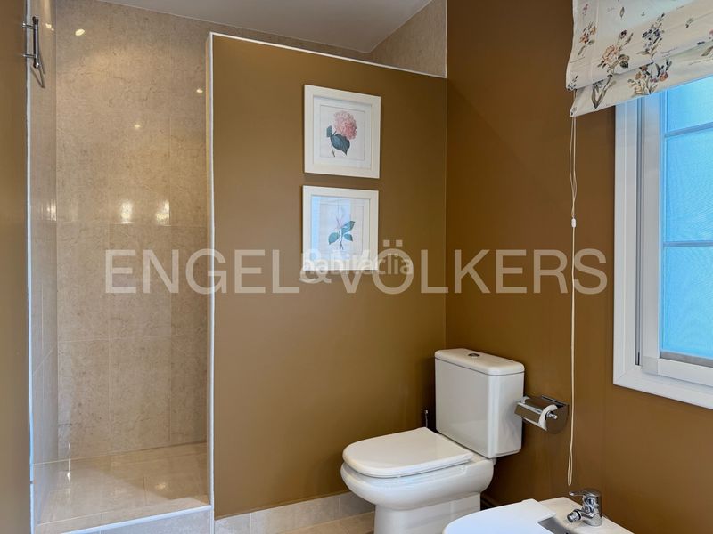 Foto 0d108d7e-9a7e-4963-ab76-5d2b20e91d1e. Chalet santuario de lujo exclusivo en el centro de vilafortuny: un oasis de total privacidad, elegancia y confort. en Cambrils
