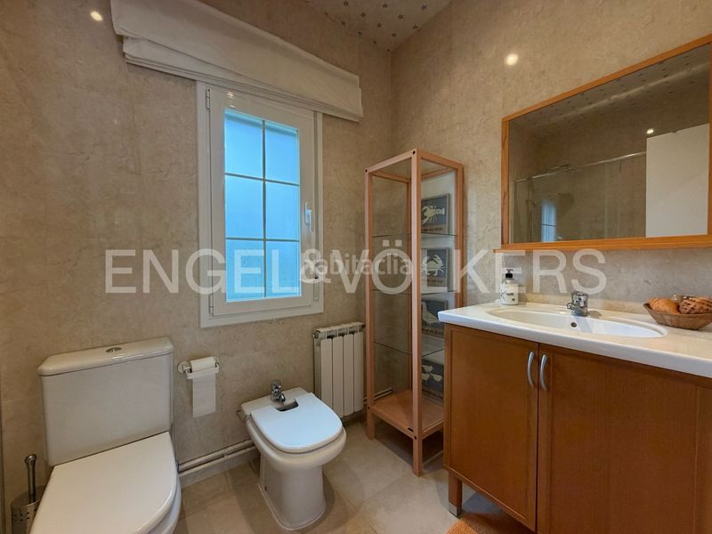 Foto 4824b3d4-a78a-4f7c-ba56-c86bfe775276. Chalet santuario de lujo exclusivo en el centro de vilafortuny: un oasis de total privacidad, elegancia y confort. en Cambrils