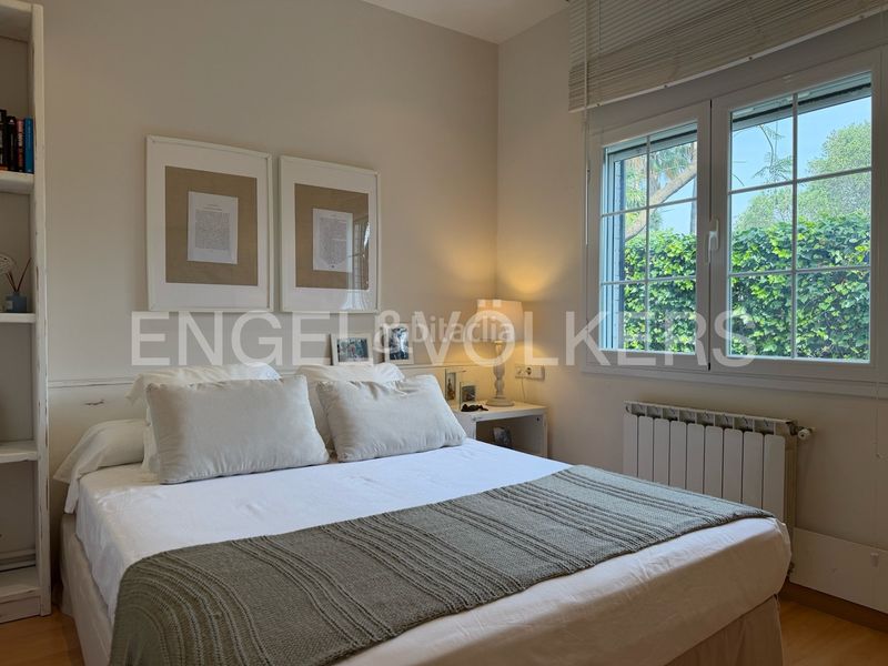 Foto 8ad0c6c5-043e-4486-8d48-395533f09db9. Chalet santuario de lujo exclusivo en el centro de vilafortuny: un oasis de total privacidad, elegancia y confort. en Cambrils