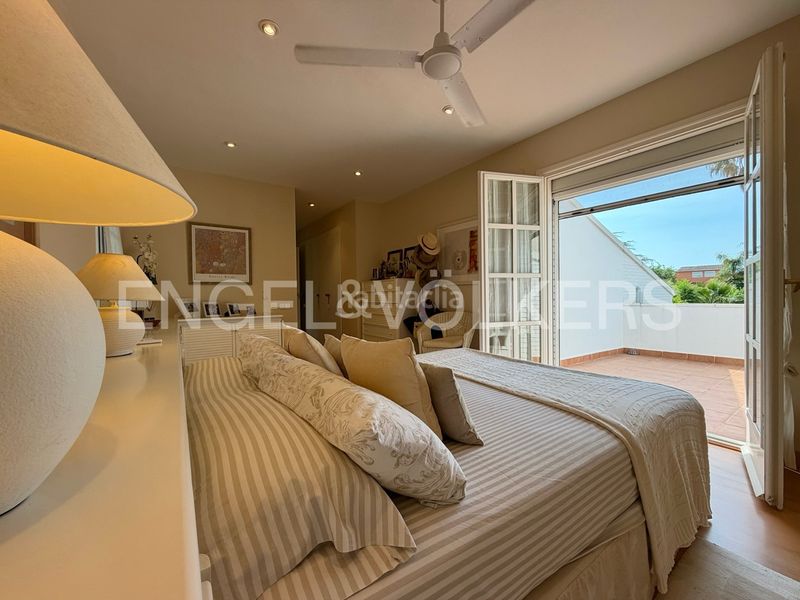Foto 9b1d9d83-75b2-423b-b37b-5d92befcacea. Chalet santuario de lujo exclusivo en el centro de vilafortuny: un oasis de total privacidad, elegancia y confort. en Cambrils