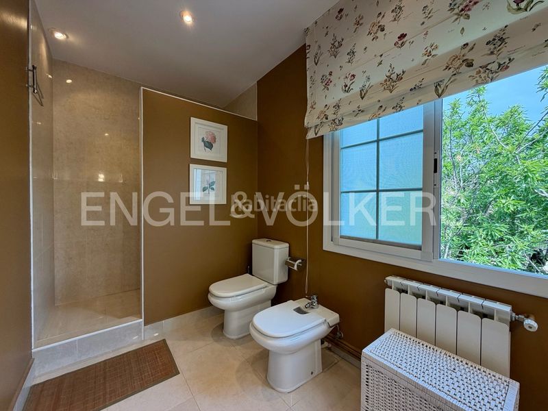 Foto a6de79f3-b100-4327-b5fa-28e9484716a2. Chalet santuario de lujo exclusivo en el centro de vilafortuny: un oasis de total privacidad, elegancia y confort. en Cambrils