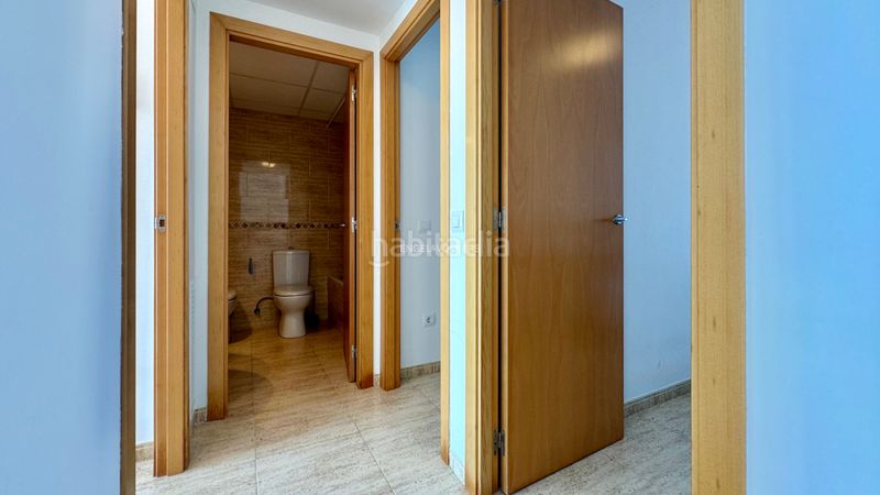 Foto 3d34a3d0-67ec-4e33-827d-e697fed30b04. Casa adossada a avinguda rafael de llao 1 a Ampolla (L´)