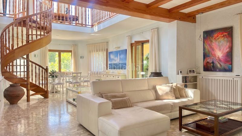 Foto cb109b49-5987-42ae-a871-fd9bdb1e3c3e. Casa amb aparcament piscina a Centre Miami Platja