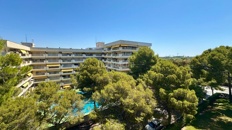 Foto 1d0521f2-176b-4858-9912-1f5eded37c81. Àtic a carrer del vendrell 6 a Mar i Camp - Platja dels Capellans Salou