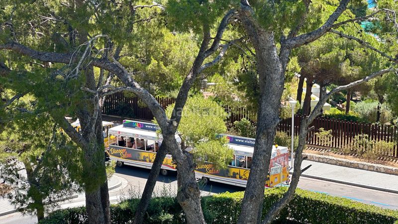 Foto 79919787-0d79-4588-aa0e-21e1d3db15ff. Àtic a carrer del vendrell 6 a Mar i Camp - Platja dels Capellans Salou