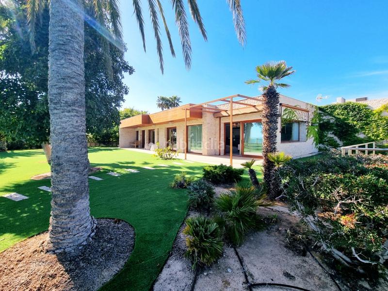 Foto 437d3a78-6483-458f-b8f6-bd3db522caac. Xalet a calle dolores 20 a Pueblo Acantilado-Lanuza Campello (el)