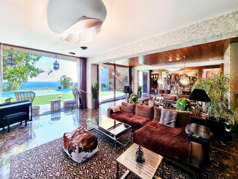 Foto 75a8aebb-f988-45f9-adbc-5a877b606831. Xalet a calle dolores 20 a Pueblo Acantilado-Lanuza Campello (el)