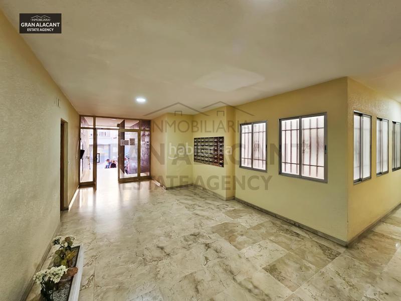 Foto 42c9619a-2047-400c-b308-8e5cc8d003f0. Rez-de-chaussée avec chauffage dans Centro Santa Pola