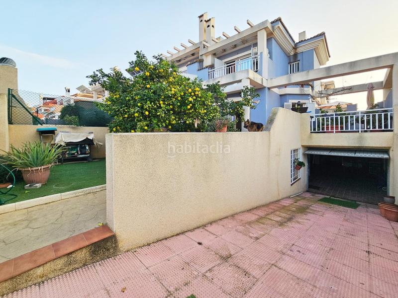 Foto a6f44604-ab5d-46eb-860f-3bcb923aa0c6. Chalet montefaro chalet con sotano y garaje en complejo privado ! en Santa Pola