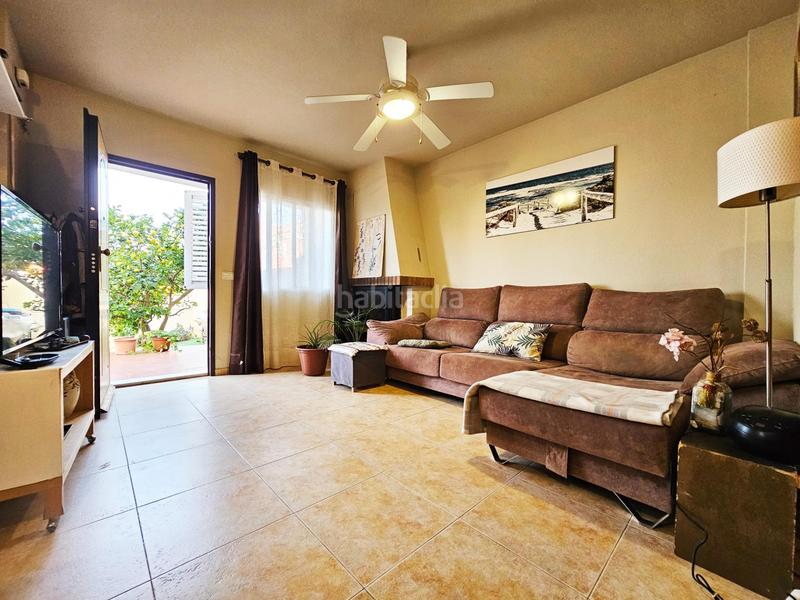 Foto d368a127-7a63-48ef-84c3-153b77e6997c. Chalet montefaro chalet con sotano y garaje en complejo privado ! en Santa Pola