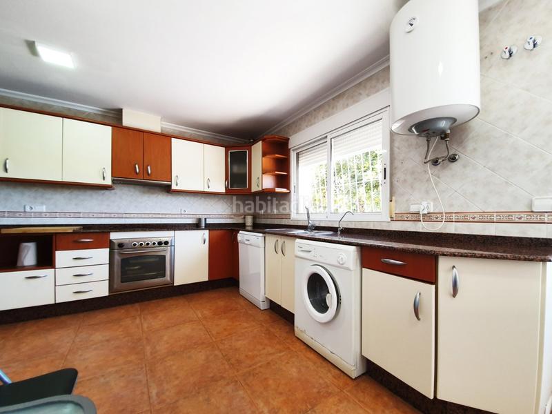 Foto 0d58525e-b5a2-407a-a4b0-e3cef6009aff. Chalet mit heizung parking pool in Monte y Mar Santa Pola