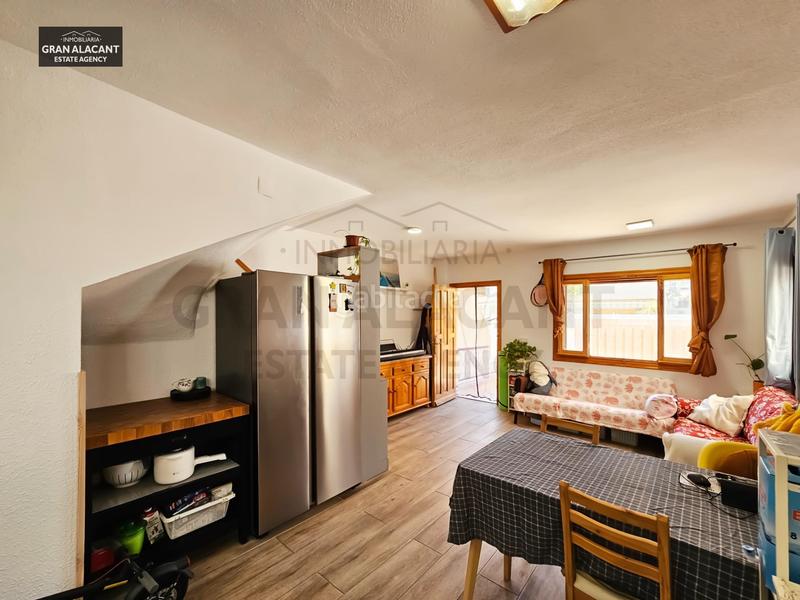 Foto cf9f529e-e2ef-484b-91b2-0641d95ca872. Casa soleado adosado junto a servicios en Monte Faro-Altomar II Santa Pola