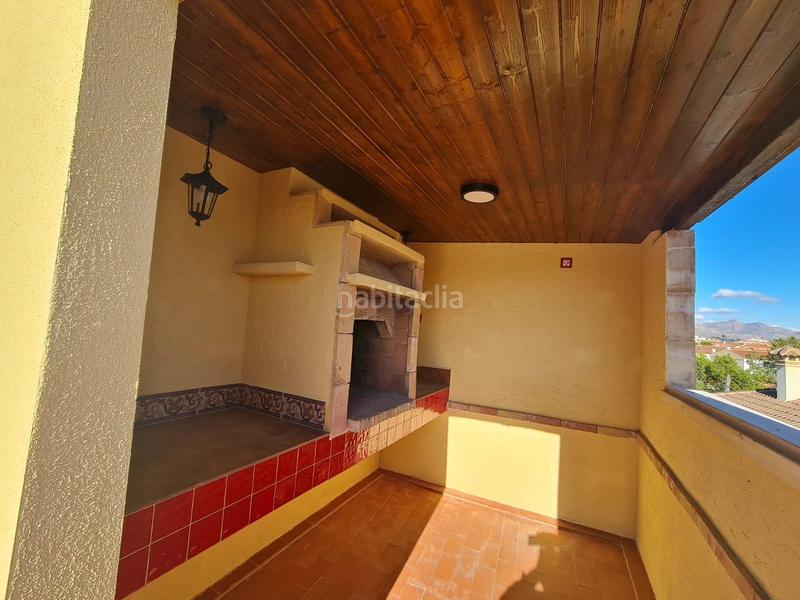 Foto 508d5562-8233-4736-be5d-8ba710eaaeca. Casa vivienda unifamiliar en esquina de planta baja y alta con soláriumbarbacoa en Orihuela
