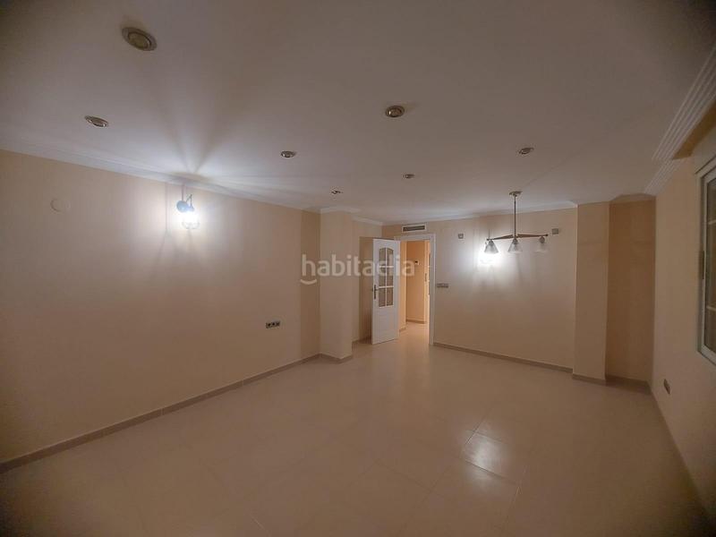 Foto 56f4cb00-fe99-4871-ab40-0f8715cecac7. Casa vivienda unifamiliar en esquina de planta baja y alta con soláriumbarbacoa en Orihuela