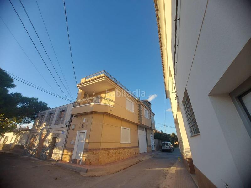 Foto 9177c8f3-b3d5-423a-a0c3-e9fcf09eb067. Casa vivienda unifamiliar en esquina de planta baja y alta con soláriumbarbacoa en Orihuela