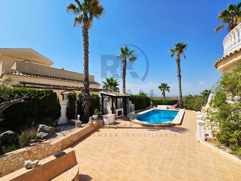 Foto 94005263-90d9-433a-889e-210762149b78. Chalet Monte y Mar bajo chalet independiente con piscina cerca del mar ! en Santa Pola