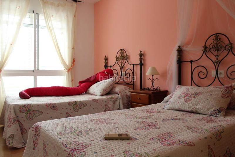 Foto 0109c258-97f4-4bbe-8ea3-6e0545a597d9. Casa te presentamos una oportunidad única para vivir en Santa Pola