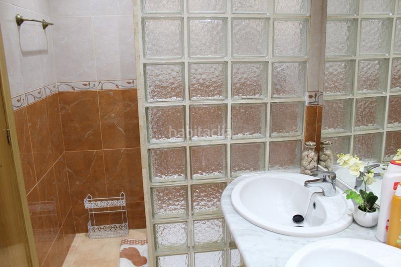 Foto 9221dca2-c7c5-4cb7-8ffe-d36da449c65e. Casa te presentamos una oportunidad única para vivir en Santa Pola