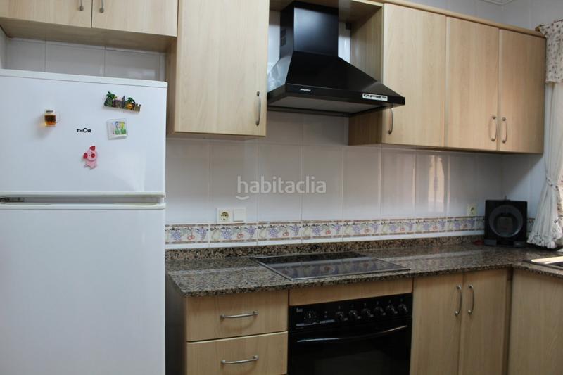 Foto d396bbec-304d-4ec6-9dbf-1be04144b3d6. Casa te presentamos una oportunidad única para vivir en Santa Pola