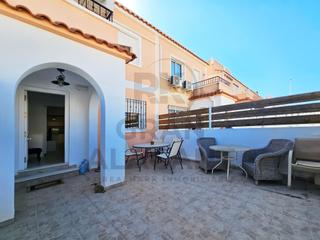 Casa a Monte y Mar. Encantador bungalow de 2 dormitorios en vista bahía, gran alacan