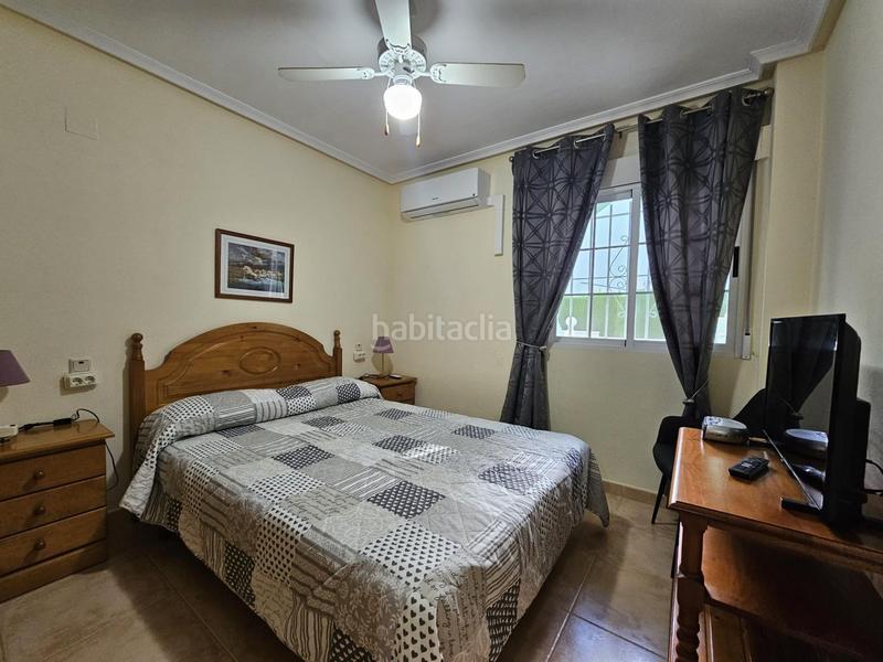 Foto c298457b-ff5e-473a-ae1f-d8e8bc4bb6ad. Location maison avec parking piscine dans Novamar - Mediterráneo Santa Pola