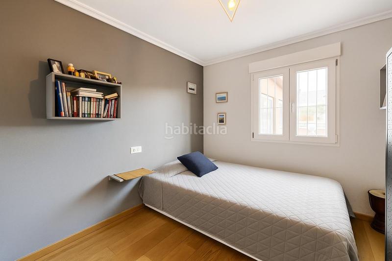 Foto 1e71a416-f461-4a9c-9ea7-6e635eeb5e49. Maison avec chauffage parking piscine dans Monte y Mar Santa Pola