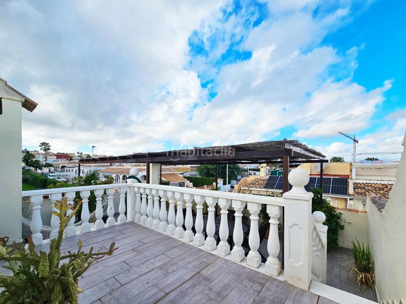 Foto 9b4cf1f3-fc65-44ad-a4be-7bed4f561301. Maison avec chauffage parking piscine dans Monte y Mar Santa Pola