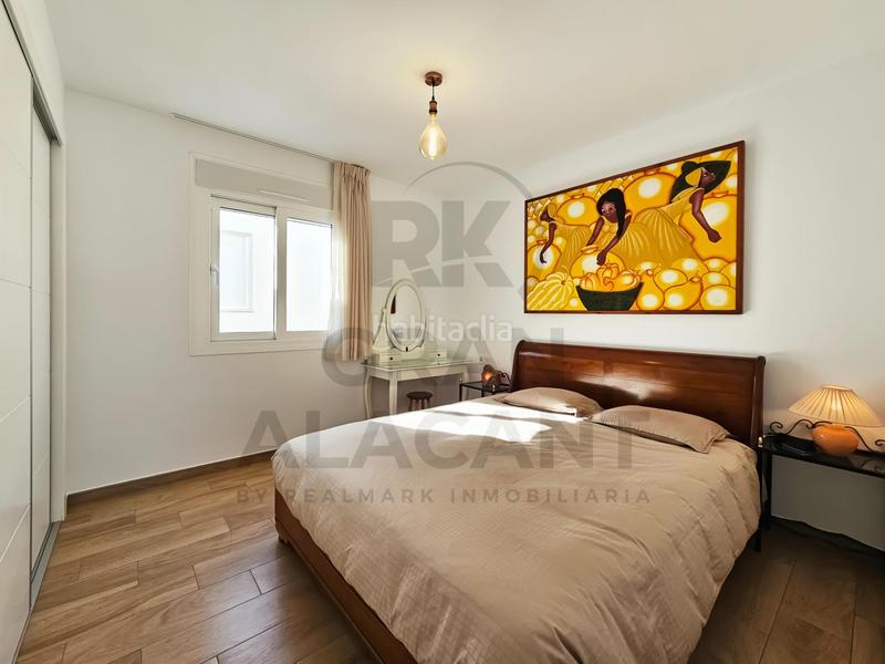 Foto 840993d4-75bc-4a02-be45-8582872c56fc. Maison avec parking piscine dans Monte y Mar Santa Pola