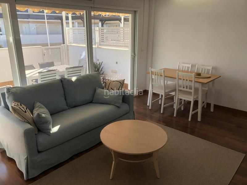 Foto 83a3c378-90fe-4607-8991-2348b82ab4a5. Alquiler apartamento moderno apartamento en gran alacant ideal para familias en Santa Pola