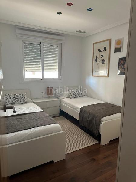 Foto 6fc6d806-39d7-4d7a-913c-c08fa76d28b6. Lloguer apartament amb calefacció aparcament piscina a Santa Pola