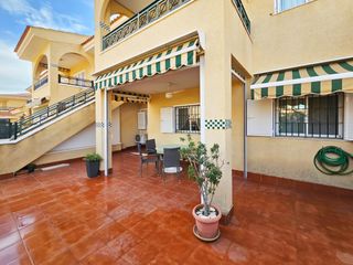 Planta baixa  Avenida polonia. Bonita planta baja en la urbanizacion novamar