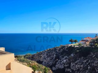 Casa in Avenida escandinavia 39. Soleado adosado con vistas al mar y terrazas