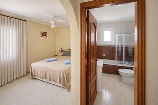 Rent Chalet  Calle luxemburgo. Alquiler chalet