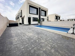 Miete Chalet  Calle creta. Chalet con piscina